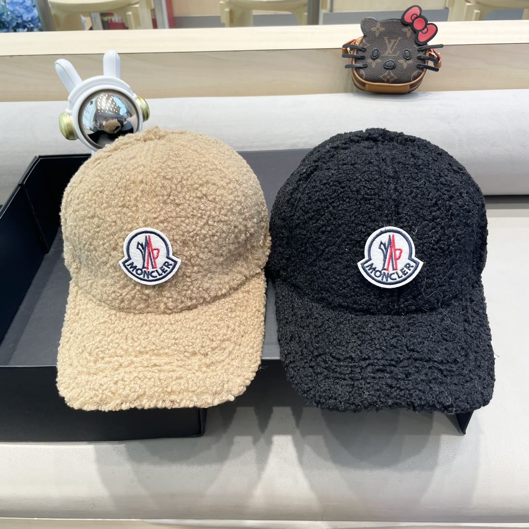 Moncler Caps